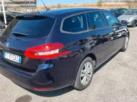 Usata Peugeot 308 Business-Line 131 CV (96 kW) 2018 Blu Station wagon