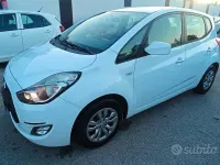 Usata Hyundai ix20 90 CV (66 kW) 2016 Bianco Utilitaria