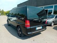 Usata Mercedes V220 122 CV (89 kW) 2003 Nero Monovolume