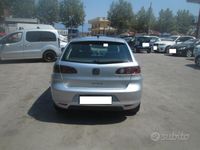 Usata Seat Ibiza 80 CV (58 kW) 2008 Argento Berlina