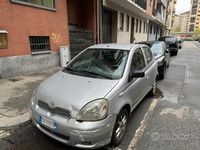 usata Toyota Yaris 1.4 tdi D-4D cat 5 porte