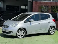 Usata Kia Venga 116 CV (85 kW) 2011 Grigio Utilitaria