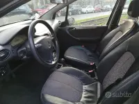 Usata Mercedes A200 95 CV (69 kW) 2003 Nero Berlina