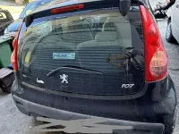 Usata Peugeot 107 68 CV (50 kW) 2007 Nero Utilitaria