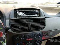 Usata Fiat Punto 80 CV (58 kW) 2001 Grigio Utilitaria