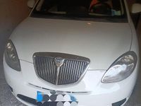 Usata Lancia Ypsilon 69 CV (50 kW) 2010 Bianco Utilitaria