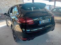 Usata Porsche Cayenne 245 CV (180 kW) 2012 Nero SUV