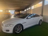 Usata Jaguar XJ Premium Luxury 275 CV (202 kW) 2011 Bianco Berlina