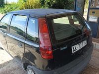 Usata Fiat Punto 54 CV (39 kW) 2000 Nero Utilitaria