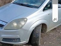 Usata Opel Zafira 2009 Grigio Monovolume