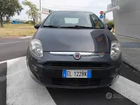Usata Fiat Punto Evo 69 CV (50 kW) 2011 Grigio Utilitaria