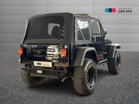 Usata Jeep Wrangler 118 CV (86 kW) 1998 Nero SUV