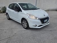 Usata Peugeot 208 68 CV (50 kW) 2015 Utilitaria