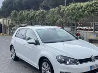 Usata VW Golf VII Highline 105 CV (77 kW) 2013 Berlina