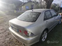 Usata Lexus IS200 155 CV (114 kW) 2000 Grigio Berlina