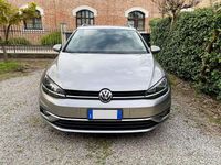 Usata VW Golf VII Executive 116 CV (85 kW) 2019 Argento Station wagon
