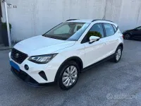 Usata Seat Arona Style 110 CV (80 kW) 2023 Bianco pastello SUV