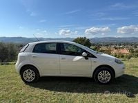 Occasion Fiat Punto 77 ch (56 kW) 2014 Blanc Citadine