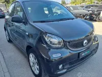 Usata Smart ForFour 71 CV (52 kW) 2019 Nero Utilitaria