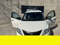 Usata Lancia Ypsilon 69 CV (50 kW) 2019 Bianco Utilitaria