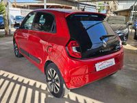 Usata Renault Twingo Intens 30 kW (42 CV) 2021 Rosso passion Utilitaria