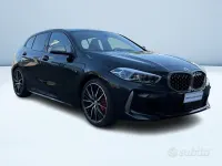 Usata BMW M135 Comfort Edition 306 CV (225 kW) 2022 Nero metallizzato Utilitaria