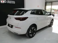 Usata Opel Grandland X Business Elegance 131 CV (96 kW) 2022 Bianco SUV