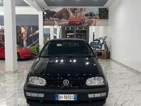 Usata VW Golf III 90 CV (66 kW) 1996 Nero Cabrio
