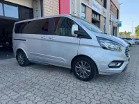 Usata Ford Tourneo Custom Titanium 150 CV (110 kW) 2023 Argento metallizzato Furgone