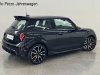 Usata Mini John Cooper Works 231 CV (169 kW) 2025 Midnight black ii metallizzato tetto specchi in tinta Utilitaria