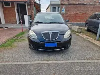 Usata Lancia Ypsilon 60 CV (44 kW) 2009 Bluazzurro Utilitaria