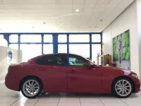 Usata Alfa Romeo Giulia Tech Edition 160 CV (117 kW) 2020 Rosso Berlina