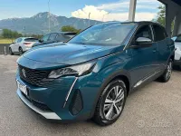 Usata Peugeot 3008 Allure 131 CV (96 kW) 2023 Blue celebes metallizzato SUV