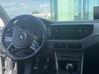 Usata VW Polo 110 CV (80 kW) 2021 Grigio Utilitaria