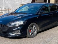 Usata Ford Focus ST-Line 120 CV (88 kW) 2021 Nero Berlina