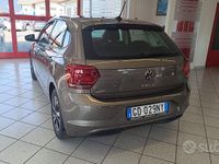 Usata VW Polo Comfortline 80 CV (58 kW) 2021 Grigio Utilitaria