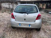 Usata Toyota Yaris Sol 65 CV (47 kW) 2007 Utilitaria