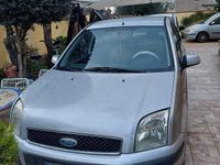 Usata Ford Fusion 2004 Grigio Berlina