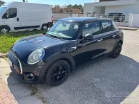 Usata Mini One D 102 CV (75 kW) 2017 Nero Utilitaria