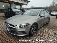 Begagnad Mercedes A180 Premium 184 HK (135 kW) 2019 Beige Sedan
