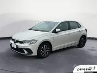 Usata VW Polo Life 95 CV (69 kW) 2023 Grigio Utilitaria