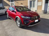 Usata Dacia Sandero Essentiel 101 CV (74 kW) 2022 Rosso Utilitaria