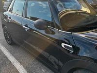 Begagnad Mini One D 102 HK (75 kW) 2017 Svart Halvkombi