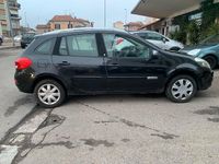 Usata Renault Clio GrandTour Dynamique 103 CV (75 kW) 2011 Nero Station wagon
