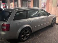 Usata Audi A4 101 CV (74 kW) 2004 Grigio Station wagon