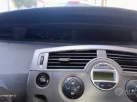 Usata Renault Scénic II 111 CV (81 kW) 2005 Grigio Monovolume