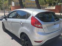 Second-hand Ford Fiesta Titanium 68 CP (50 kW) 2009 Berlinǎ