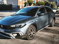 Usata Fiat Tipo Cross 95 CV (69 kW) 2023 Blu Berlina