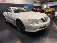 Usata Mercedes SL500 306 CV (225 kW) 2002 Bianco Cabrio