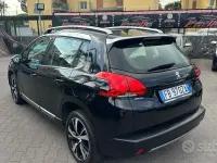 Usata Peugeot 2008 Allure 99 CV (72 kW) 2016 Nero SUV